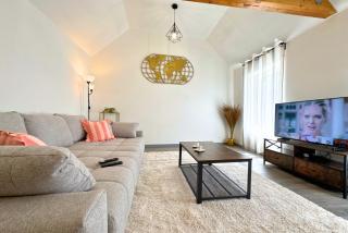 L'Atelier - By BEST KEYS - Duplex Haut de Gamme - Entièrement Climatisé - Centre-Ville - Netflix & WiFi Fibre - Machine à Café Nespresso - Check-in Autonome - Parking Gratuit à Proximité - Calme & Confort Premium - 9