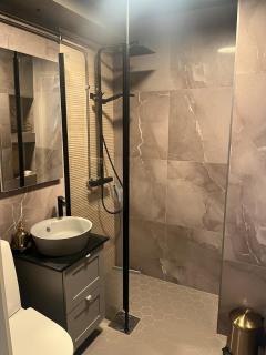 Chic Compact Apartment - Oulu - 3