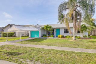 3 Mi to Sawgrass Mills Home with Lanai and Game Area - Sunrise - 9
