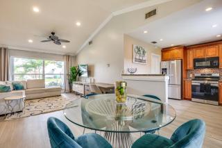 3 Mi to Sawgrass Mills Home with Lanai and Game Area - 4