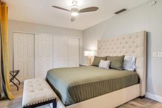 3 Mi to Sawgrass Mills Home with Lanai and Game Area - Sunrise - 1