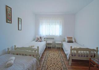 Guesthouse Viktorija Flat - Premium apartment - Otočac - 1