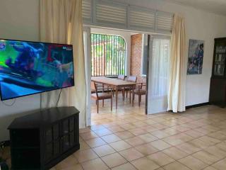 Spacious villa with Private Pool - Paramaribo - 4