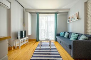 Entire Building with 2 Separate Apartments with Elevator and 5 Bathrooms - Istanbul - 7