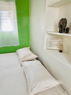 Megha Guesthouse - Hampi - 7