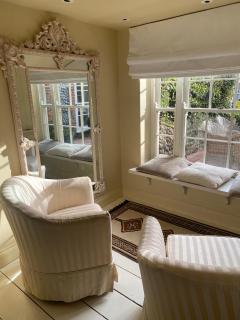 Quite location Near the Quay, Newly Refurbished 2 Ensuite Kingsize Bedrooms - Blakeney - 4