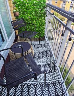 Newly Renovated Flat with Parking space - Canterbury - 8