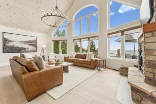 Driftwood Luxe Lakefront Retreat - Tobermory - Tobermory - 3