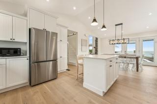 Driftwood Luxe Lakefront Retreat - Tobermory - Tobermory - 1