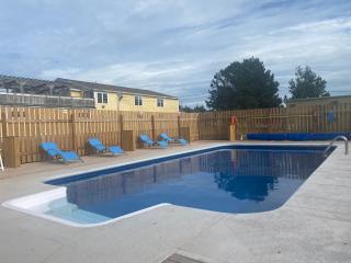 The Cavendish Motel - 2