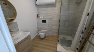 Logement MAZEL - Hypercentre - Parking et Gare proche - WIFI - Spacieux et Moderne - Tout confort - Géré par PrestaZen'Services - Verdun - 1