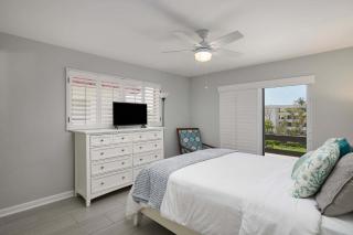Gorgeous Spanish Cay Residence Steps to Beach - 4