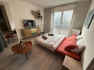 Quiet and bright Studio in Paris - 8