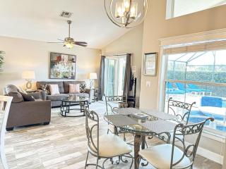 4 bedrooms pool home gated resort of Solana - 6