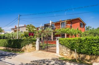 Apartments Villa Amaryllis - Fiorini - 0