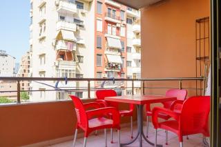 Cozy Flat at Komuna e Parisit - Tirana - 5