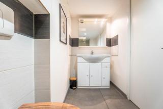 LOFT Netflix et place gratuite proche Transport - Saint-Étienne - 6