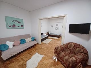 Spacious Apartment 2 minutes from Omonoia Metro - Atene - 5