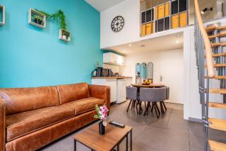 LOFT Netflix et place gratuite proche Transport - Saint-Étienne - 0