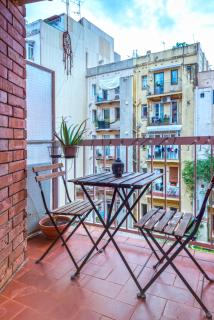 Barcelona Cozy Apartment - 0