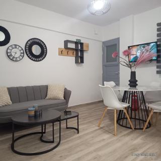 Helen Apartment - Ermoupoli - 0