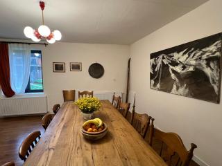 Mountain Guide House - Mestia - 9