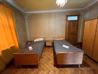 Mountain Guide House - Mestia - 7