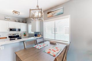 Leeward Isles 305 - Corpus Christi - 4