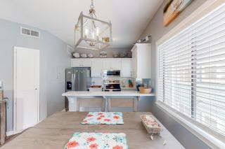 Leeward Isles 305 - Corpus Christi - 5