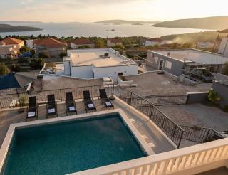Vila Kathy - kuća za odmor - Seget Vranjica - 1