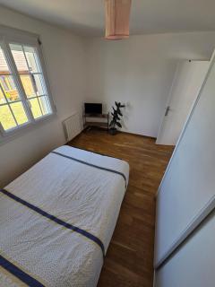 Chambre à 25 min du circuit des 24h . - 7