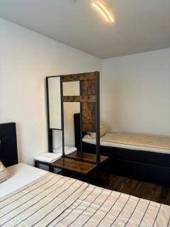 SiYen two with 24h Check-in - Lampertheim - 1
