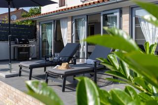 Villa LULU with heated pool, sauna & hot tub - Labin - 3