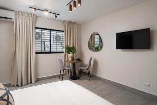 Plaza colonial suites by Yellowkey - 1