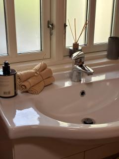 Cozy cottage with heated pool - 4