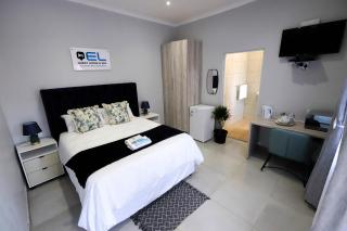 El Guest Lodge & Spa - East London - 9