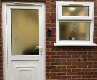 Cozy 1 Bed Studio with Sofa Bed Sleeps 3 in Luton - Luton - 3