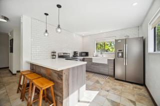 Modern 1BR Kamahana Condo with Tropical Breezes, Pool - Princeville - 8