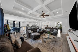 Regal Island Retreat - Flour Bluff - 7
