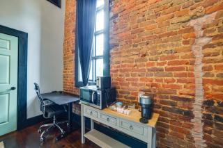 Historic Downtown Marshall Efficient Studio Space - Marshall - 6