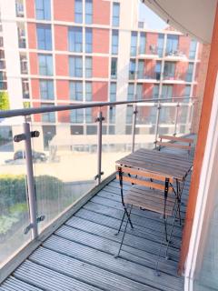 Family Stay London with Balcony in Battersea Power Station - Londra - 8