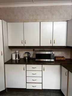 Pebetzel Luxury Home XX2 - Kempton Park - 3