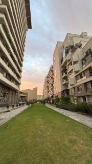 Cozy Studio Apartment - Lahore - 2
