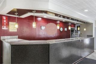 Travelers Inn By OYO US-441 - Douglas - 6