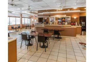 Travelers Inn By OYO US-441 - Douglas - 3