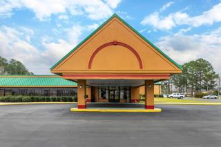 Travelers Inn By OYO US-441 - Douglas - 0