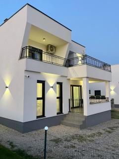 Luxury Lana apartments - Bar - 9