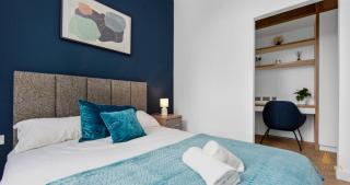 Stylish 2BR w Cinema, Gym, Games Room & Free Parking, Kew Gardens - Kew Bridge - 5