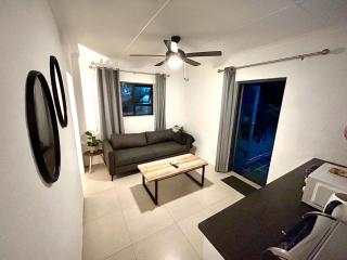 Flat 2 on 8 Lindsay - Ballito - 1