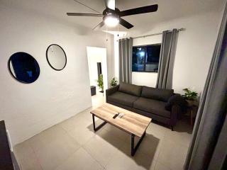 Flat 2 on 8 Lindsay - Ballito - 2